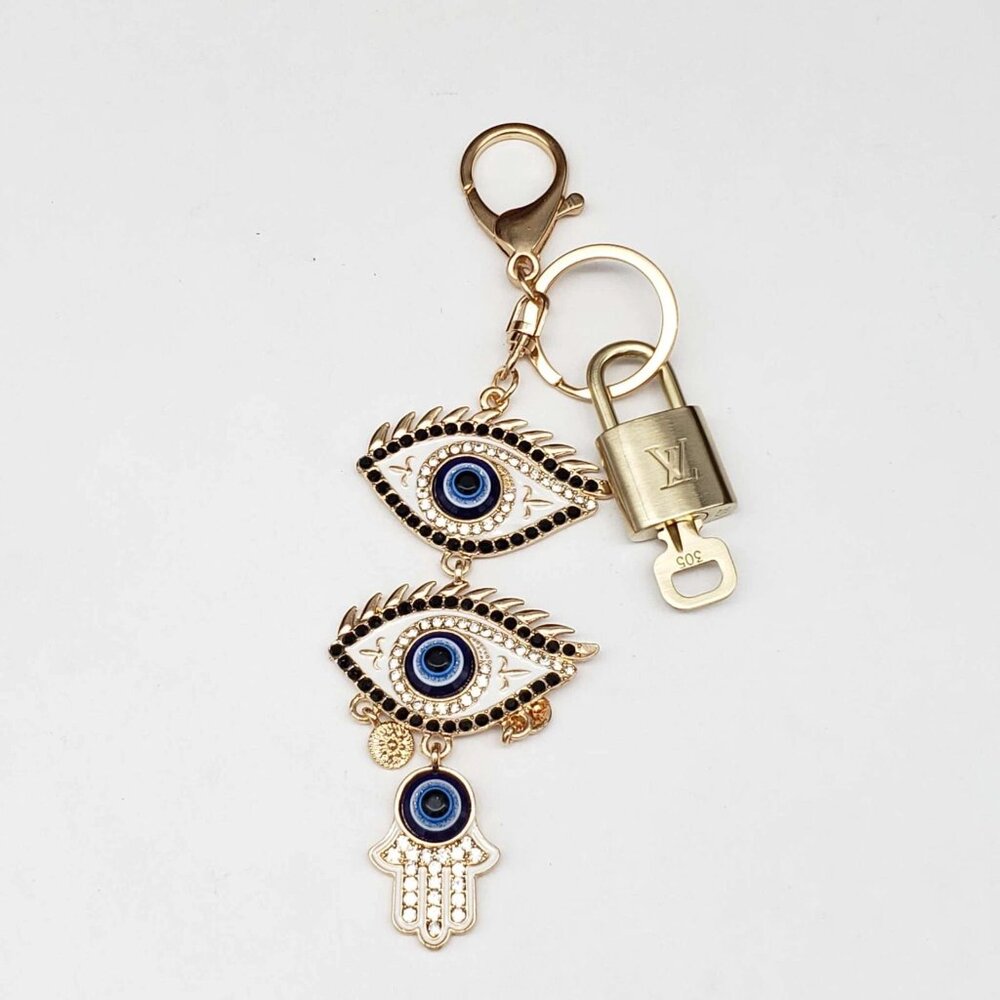 Authentic LV Louis Vuitton Gold Lock & Key 🔑 Unbranded Evil Eye Keychain Charm